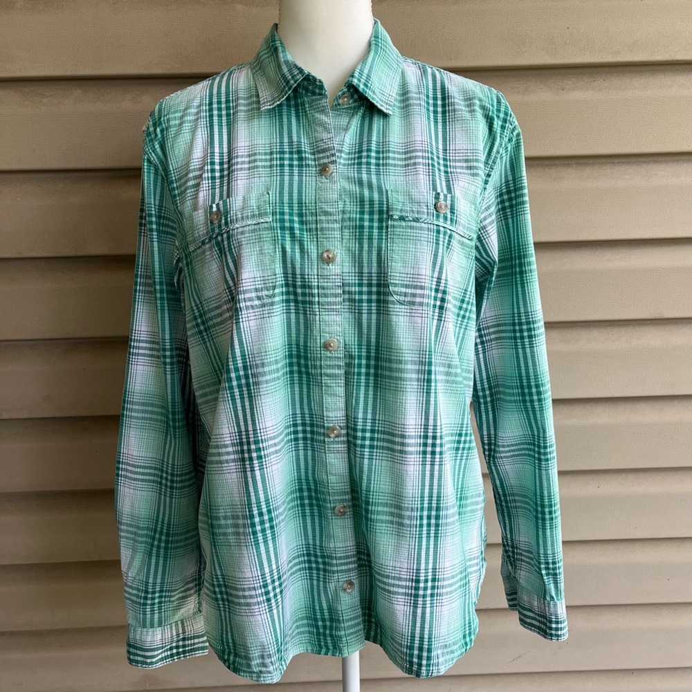 •Cabela's• Women’s Plaid Button Down Blouse - Size Large